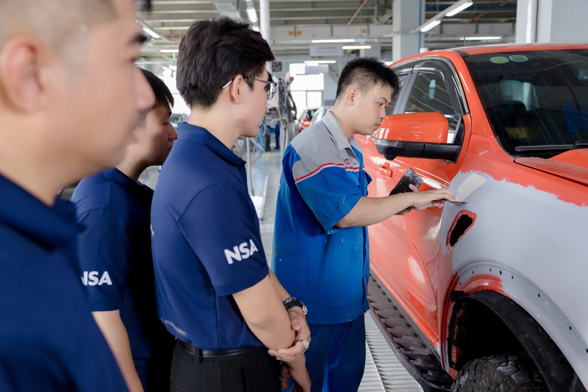 Kỹ thuật sửa chữa thân vỏ ô tô nâng cao